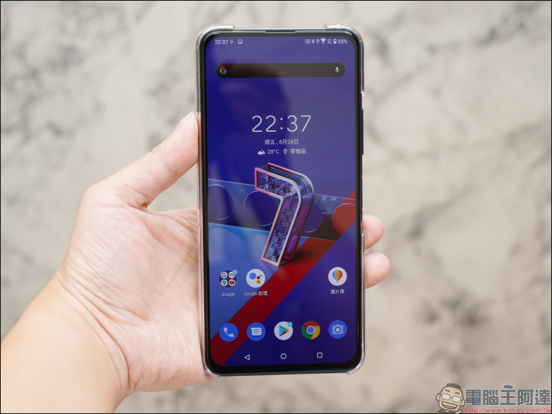 ASUS ZenFone 7 | 7 Pro 開箱評測：翻轉三鏡頭拍攝更強大的 S865 系列 5G 旗艦手機 - 電腦王阿達