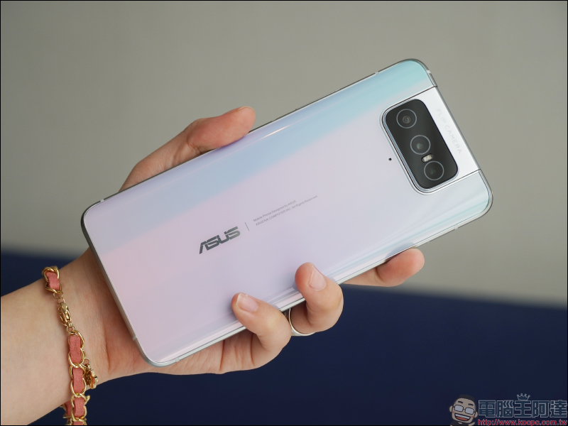 ASUS ZenFone 7 | 7 Pro 開箱評測：翻轉三鏡頭拍攝更強大的 S865 系列 5G 旗艦手機 - 電腦王阿達