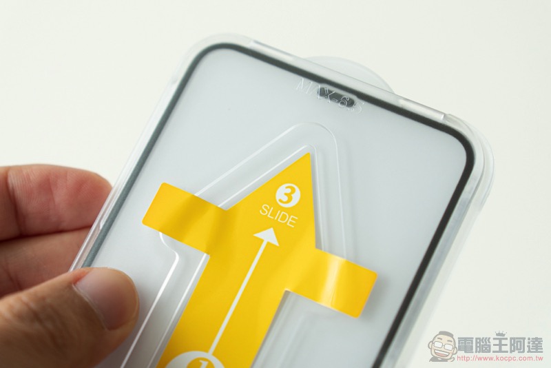 ZIFRIEND 零失敗玻璃保護貼體驗：動手把 iPhone 呵護起來也能這麼輕鬆超值 - 電腦王阿達