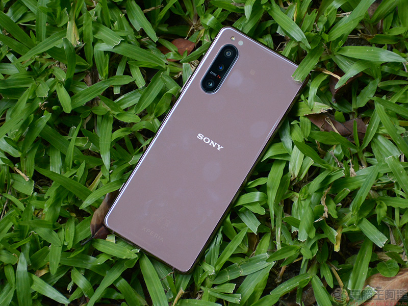 用 Xperia 5 II 抓住城市裡每個不起眼的感動，幸福感不一定要靠旅行 - 電腦王阿達