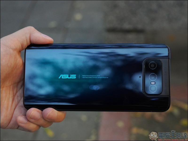 ASUS ZenFone 7 系列 5G 實測！高通 S865+ 旗艦處理器、4X4 MIMO 四天線與高品質用料及軟硬體調校，帶來快又穩的實用 5G 體驗 - 電腦王阿達