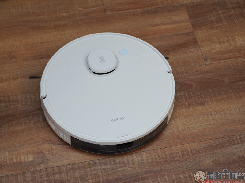 ECOVACS N8 掃拖機器人開箱動手玩：掃地、拖地、除菌三合一，你的第一台萬元內除菌掃拖機器人！ - 電腦王阿達