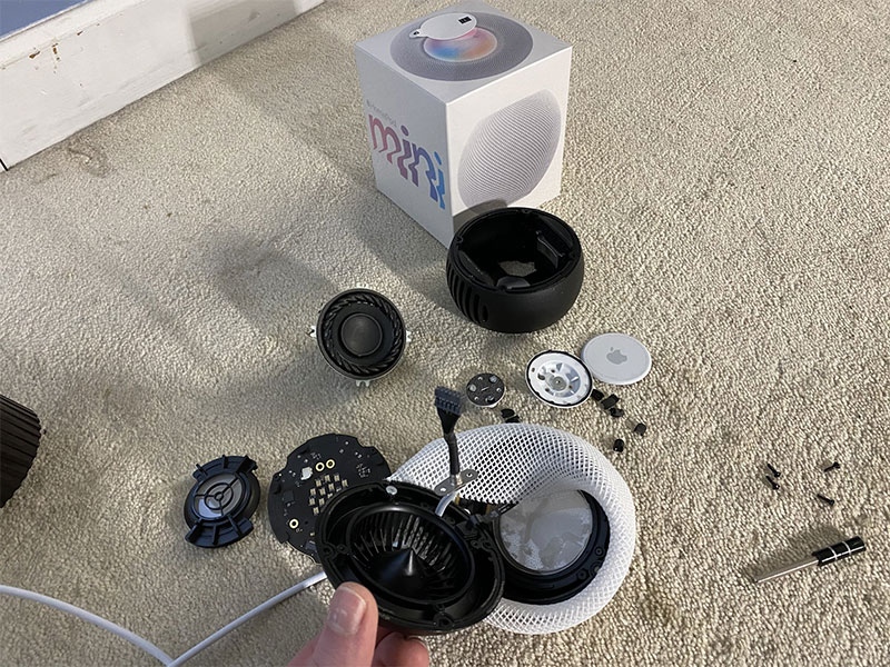 國外對 HomePod mini 進行拆解，請溫柔地對待它 - 電腦王阿達