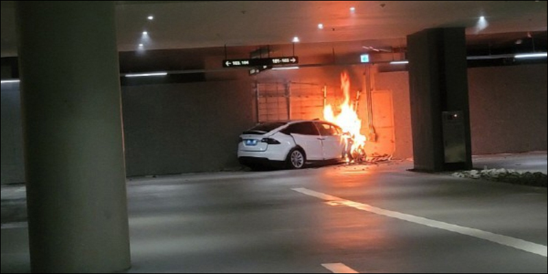 國外發生特斯拉 Model 3 慘遭酒駕車輛迎面撞上事故，所幸成功保住駕駛性命 - 電腦王阿達