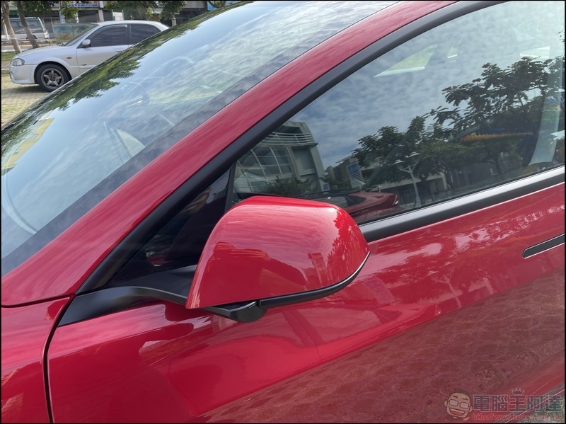 特斯拉 TESLA Model 3 2021 款開箱 - 03