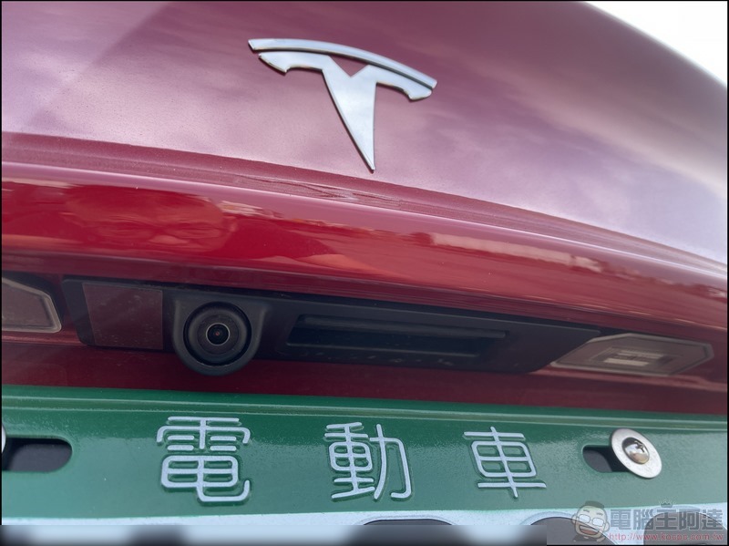 特斯拉 TESLA Model 3 2021 款開箱 - 09