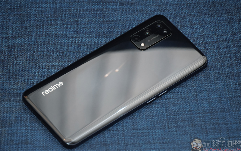 realme X7 Pro 開箱評測動手玩｜天璣 1000+ 5G 旗艦處理器、5G+5G 雙卡雙待、120Hz AMOLED 螢幕、50W SuperDART 超級閃充、4500mAh 超大電量 - 電腦王阿達