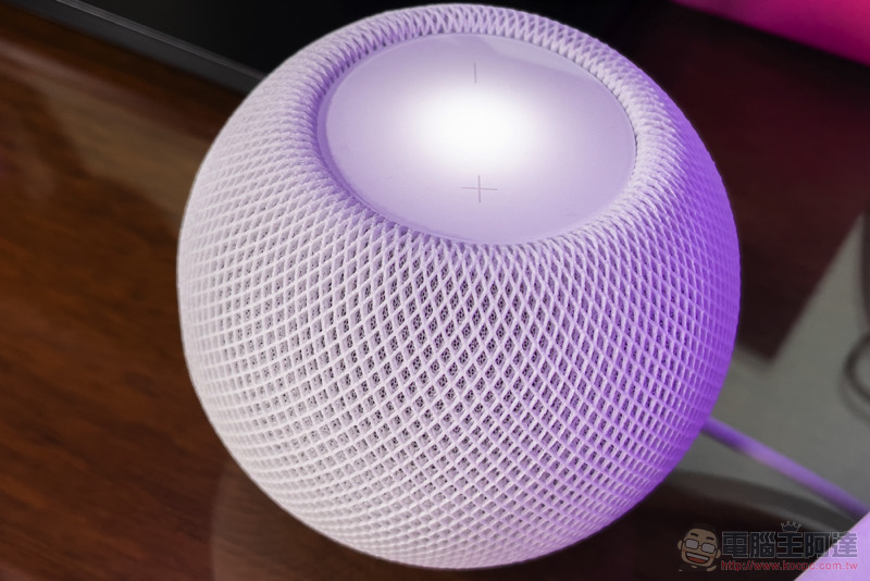 HomePod mini 開箱體驗：一顆就能敲開蘋果智慧家門，兩顆更是不嫌多 - 電腦王阿達