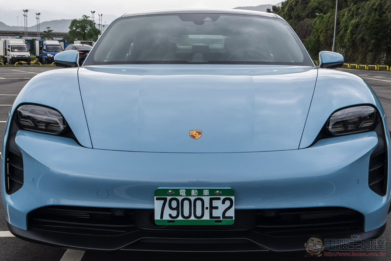 Porsche Taycan 4S 生活試駕體驗：它沒有瘋狂模式，你有 - 電腦王阿達