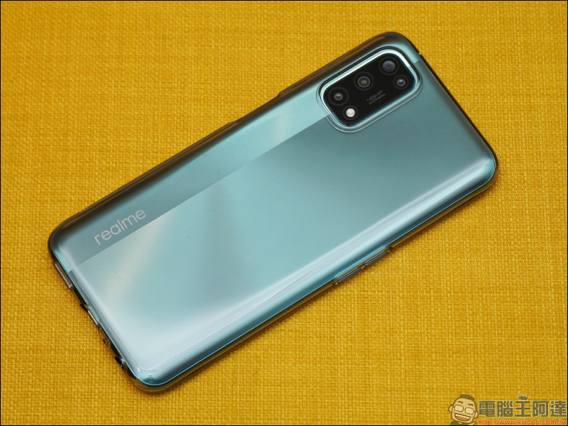 realme 7 5G 開箱動手玩｜天璣 800U 處理器、5G+5G 雙卡雙待、120Hz 更新率螢幕、5000mAh大電量與 30W Dart 閃充，萬元內 5G 超值選擇 - 電腦王阿達