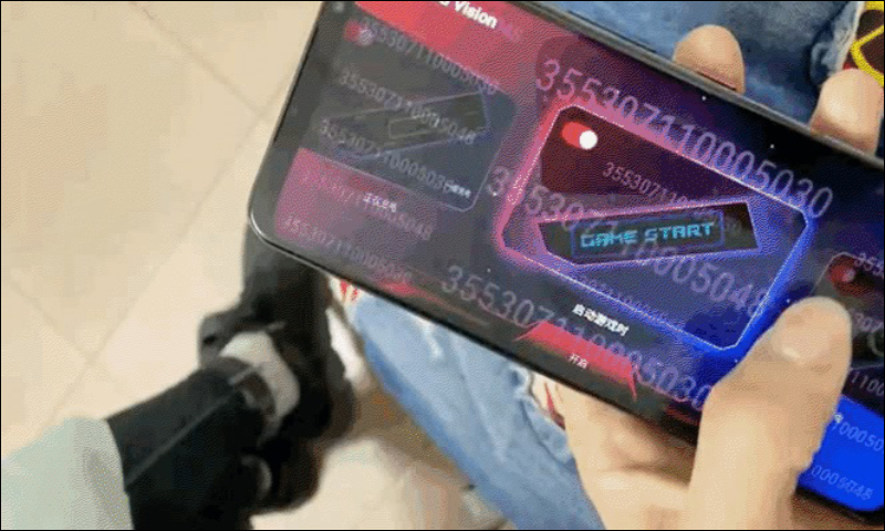 ROG Phone 5 真機動圖曝光！機身背面加入 ROG Vision 功能副螢幕，可顯示遊戲、充電、來電通知等訊息 - 電腦王阿達