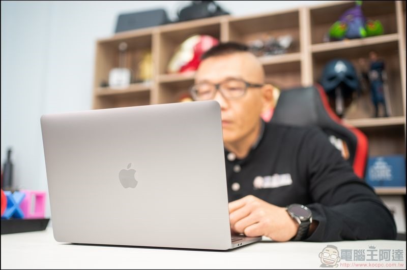 M1 MacBook Air 開箱體驗：最驚喜的不變 - 電腦王阿達