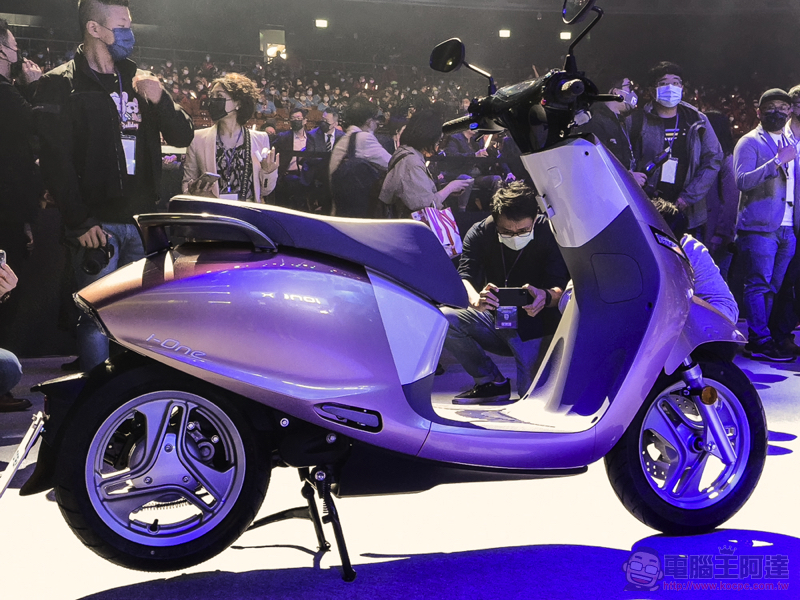 光陽 ionex 性能換電車 S7 與 S7R 登場，給 Gogoro 不只一點好看 - 電腦王阿達