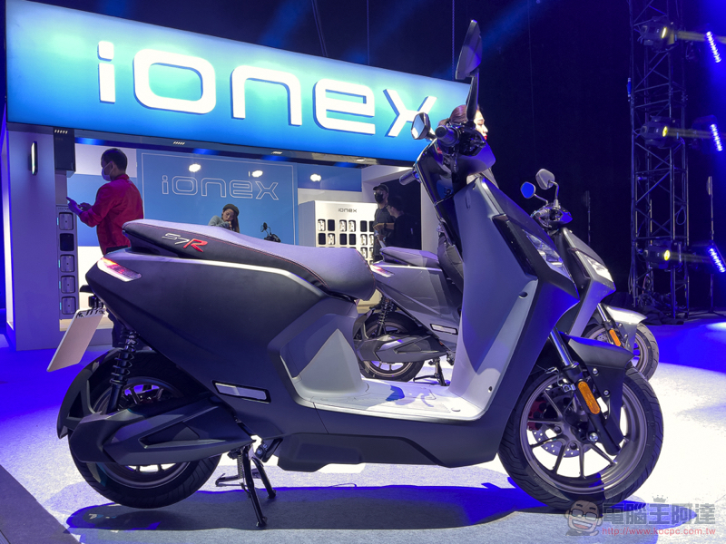 光陽 ionex 性能換電車 S7 與 S7R 登場，給 Gogoro 不只一點好看 - 電腦王阿達