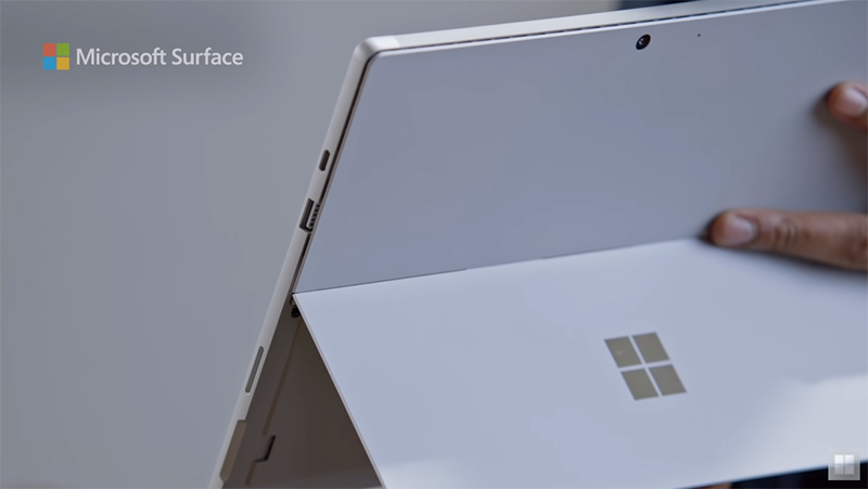 Surface Pro 7 新廣告釋出，這次槍口瞄準 iPad Pro 的鍵盤 - 電腦王阿達