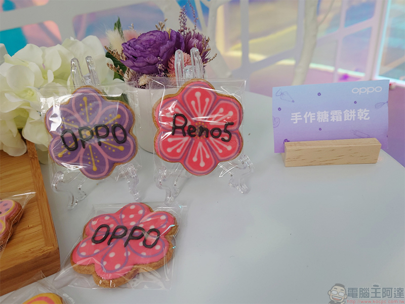 OPPO 於微風松高戶外廣場打造花園快閃店，伸縮螢幕手機壓陣展出 - 電腦王阿達