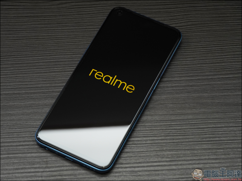 realme 8 5G 開箱動手玩｜登入 5G・越級體驗！全台首搭載天璣 700 5G 處理器，全新夜景濾鏡、5000mAh 大電量 - 電腦王阿達