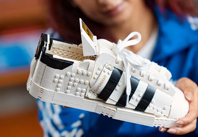 樂高將推出「LEGO adidas Originals Superstar」經典還原adidas Superstar 鞋款 - 電腦王阿達