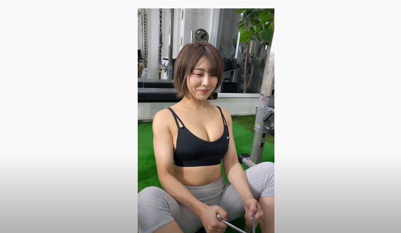 在家防疫也要增強身體抵抗力 跟著美女Youtuber一起做運動 - 電腦王阿達