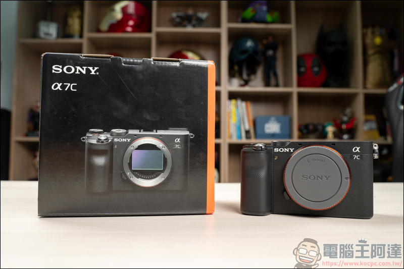 對焦快+翻轉螢幕！最輕巧全片幅單眼VLOG神器 SONY A7C 開箱 - 電腦王阿達