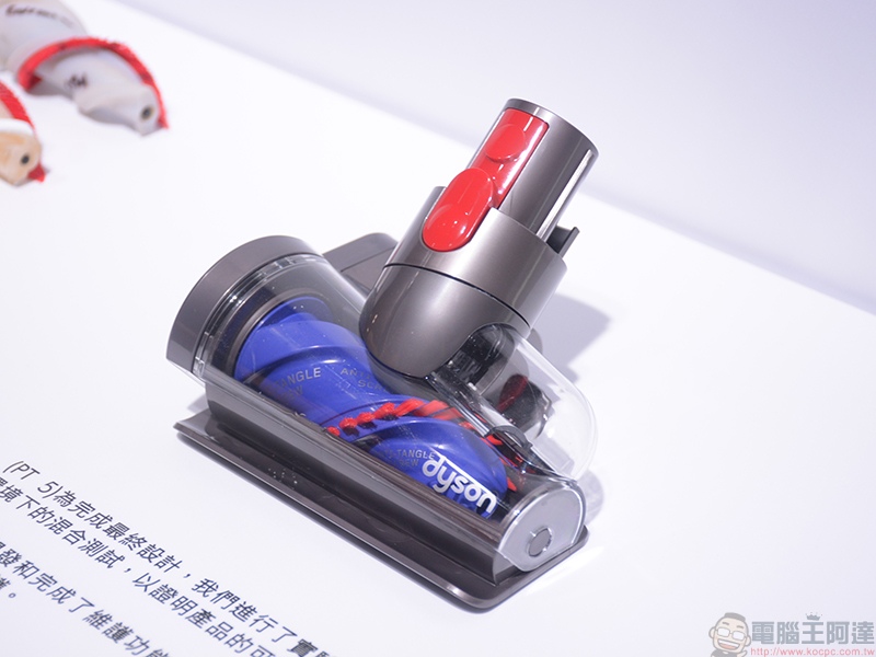 Dyson V12 Detect Slim 智能輕量無線吸塵器正式登台，以雷射偵測使微塵無所遁形 - 電腦王阿達