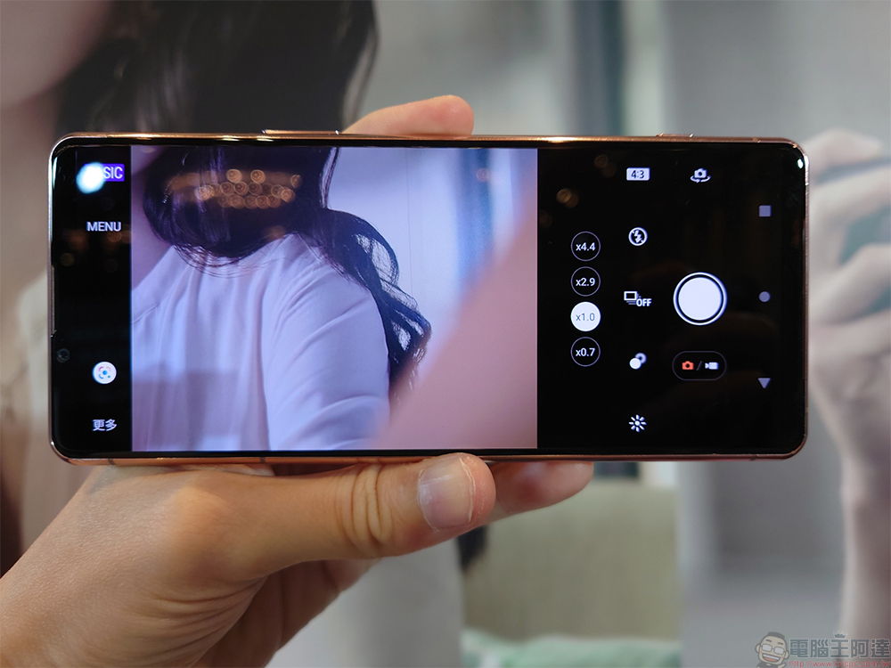 Xperia 5 III 合手小旗艦在台上市，內外兼具又美又強大 - 電腦王阿達