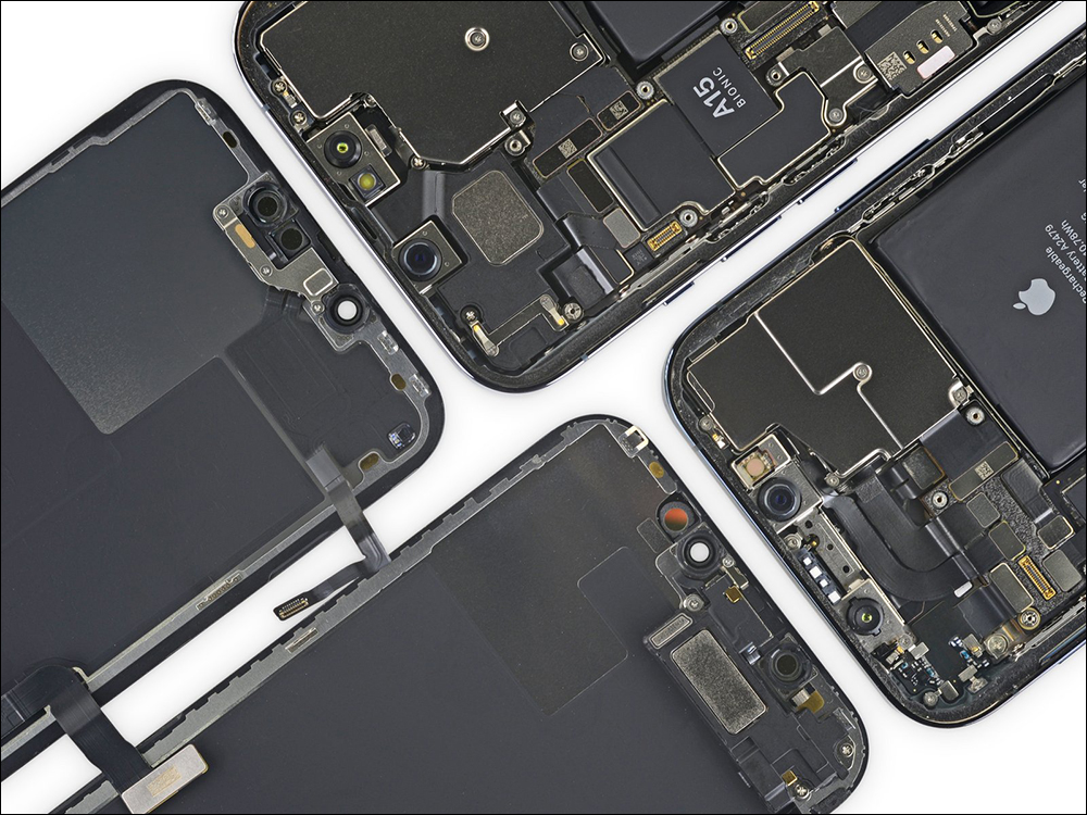 iPhone 13 Pro iFixit 快速拆解，揭示內部大容量電池和更強大的相機陣列 - 電腦王阿達