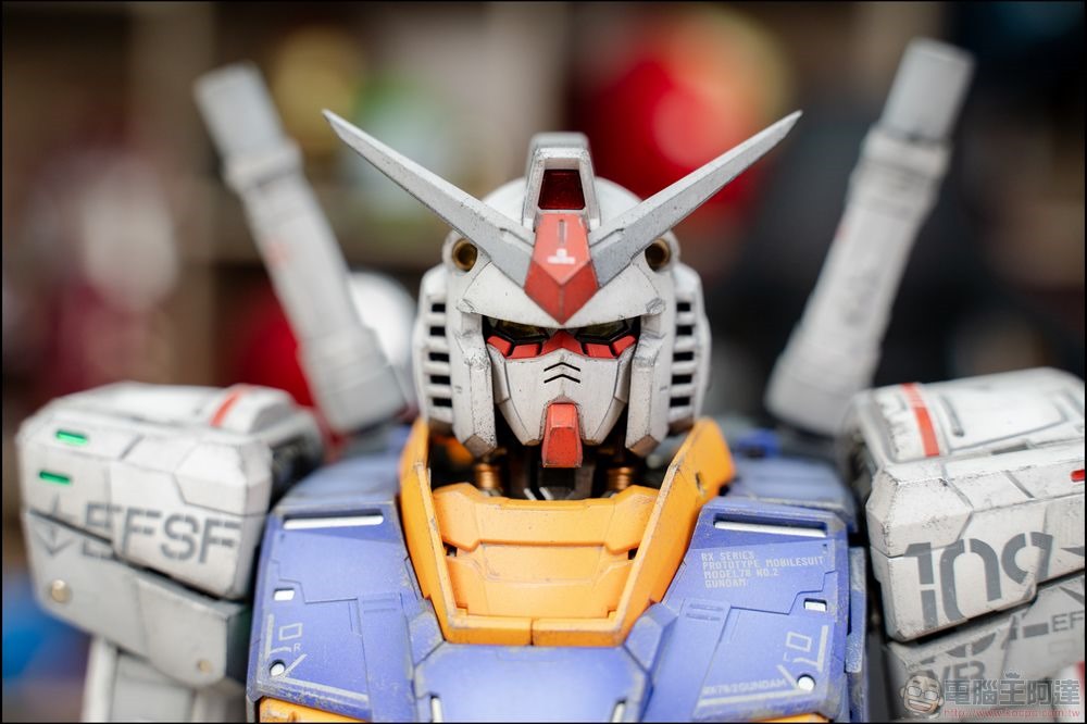 Perfect Grade Unleashed Gundam RX-78-2 開箱 - 17