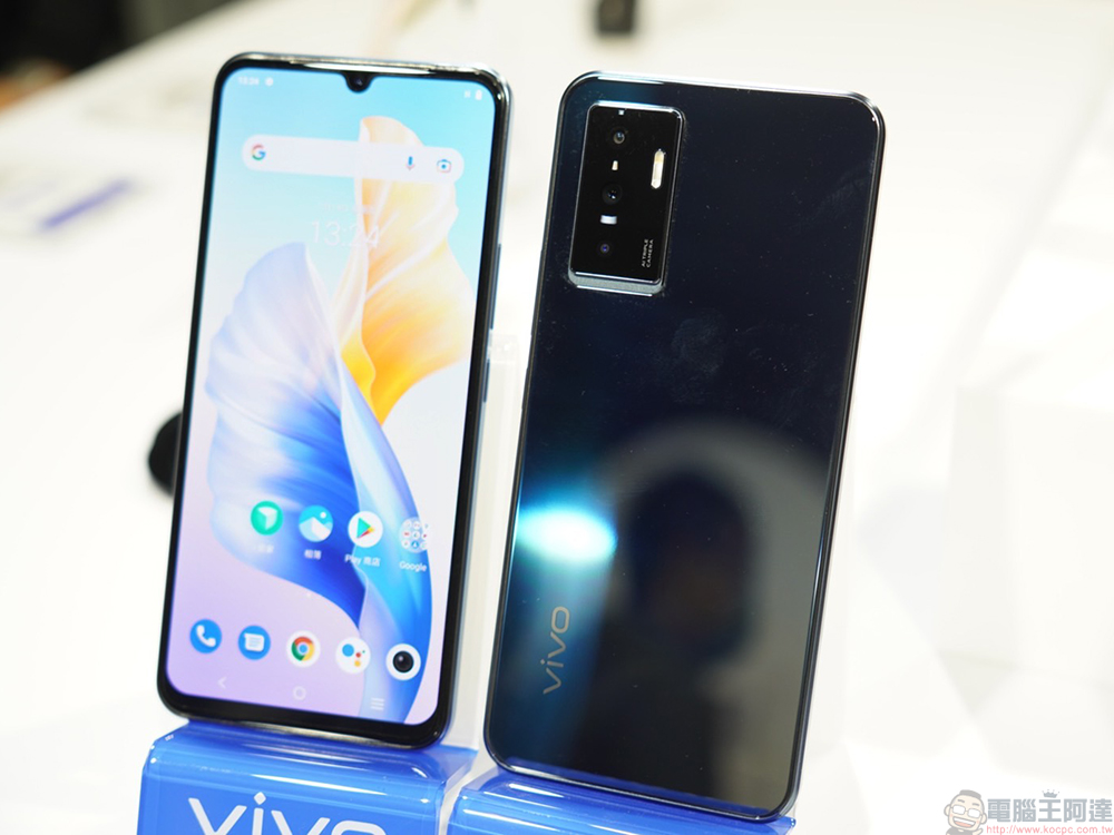 vivo V23 5G 系列醫美級自拍旗艦登場，有個性的美最美 - 電腦王阿達