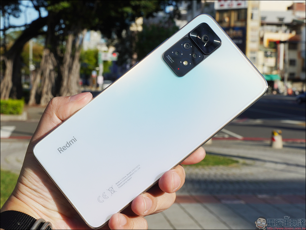 Redmi Note 11 Pro 5G、4G 雙版本開箱、評測｜1億800萬像素相機、67W快充與120Hz更新率螢幕，千元極致性價比之王 - 電腦王阿達