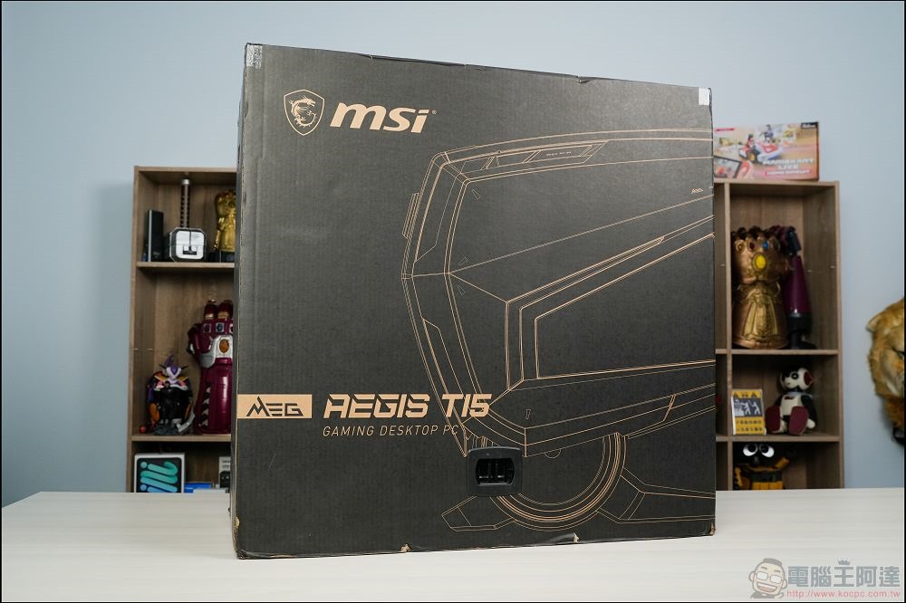 MSI MEG Aegis Ti5 12th 開箱評測 - 03