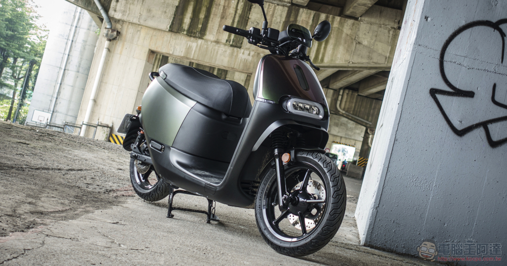 Gogoro SuperSport LTE