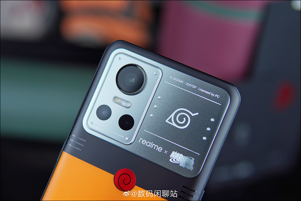 realme GT Neo3 火影限定版限量推出：漩渦鳴人火橙色機身、木葉忍者村標誌卡針、專屬動畫主題與忍術捲軸包裝！ - 電腦王阿達