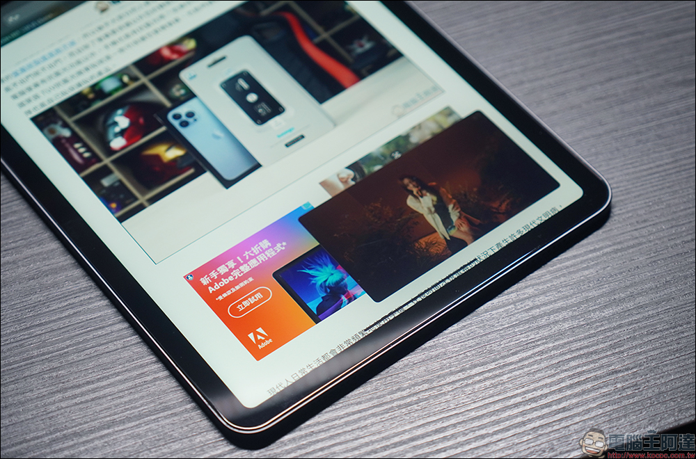 Simmpo iPad TÜV 抗藍光簡單貼開箱、體驗｜保護 iPad 螢幕同時，更護眼、還原色彩，還有貼膜神器更好貼！ - 電腦王阿達