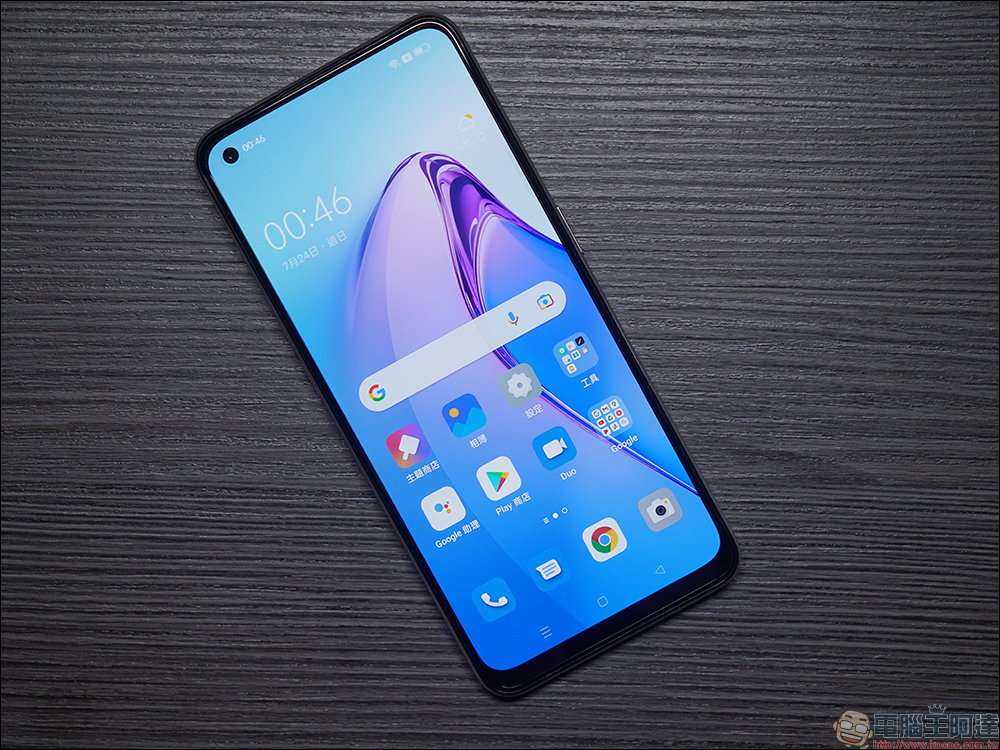 OPPO Reno8 系列開箱、評測｜搭載 MariSilicon X 自研影像 NPU 晶片、一體成型流線設計 - 電腦王阿達