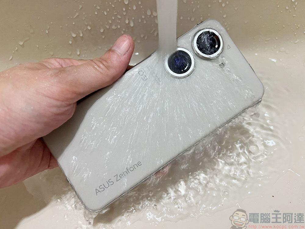 ASUS Zenfone 9 開箱、實測、實拍：輕巧單手剛剛好，操作、續航更美好 - 電腦王阿達