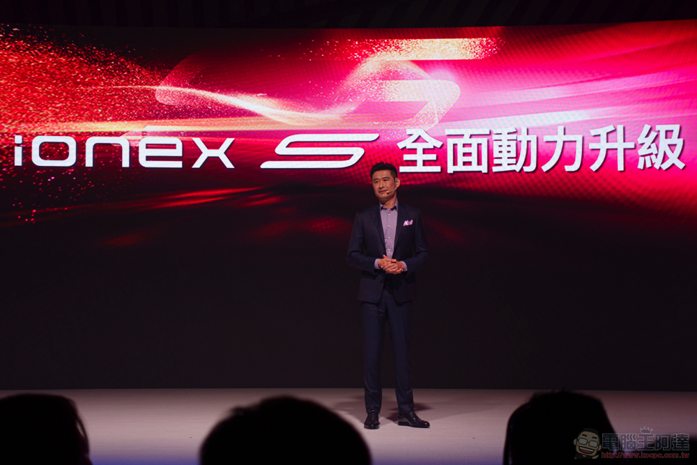 光陽新世代 Ionex 電動機車全面襲來：S7R 直破 8.3kW、雙電版 i-One Fly 還有真 · 專業的「Pro」系列 - 電腦王阿達