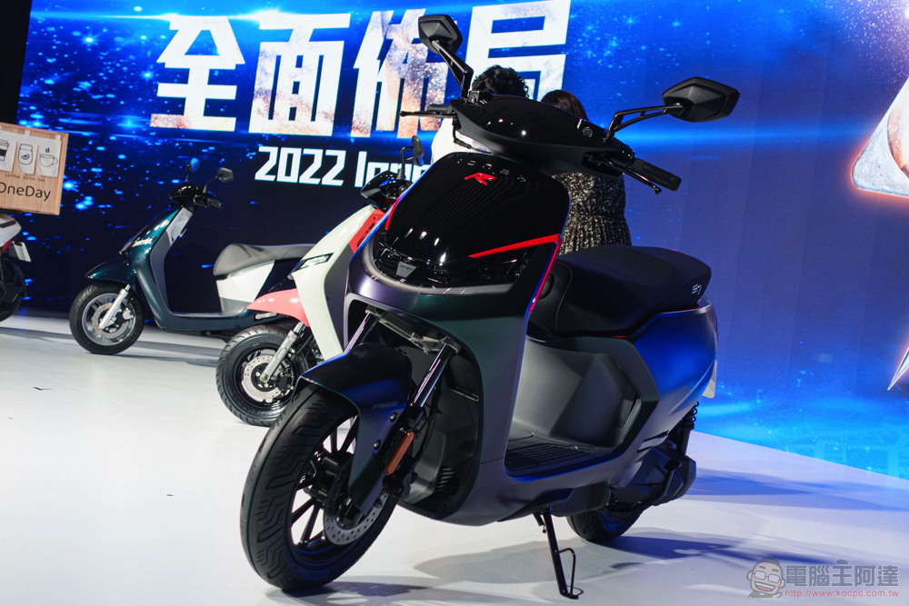 光陽新世代 Ionex 電動機車全面襲來：S7R 直破 8.3kW、雙電版 i-One Fly 還有真 · 專業的「Pro」系列 - 電腦王阿達