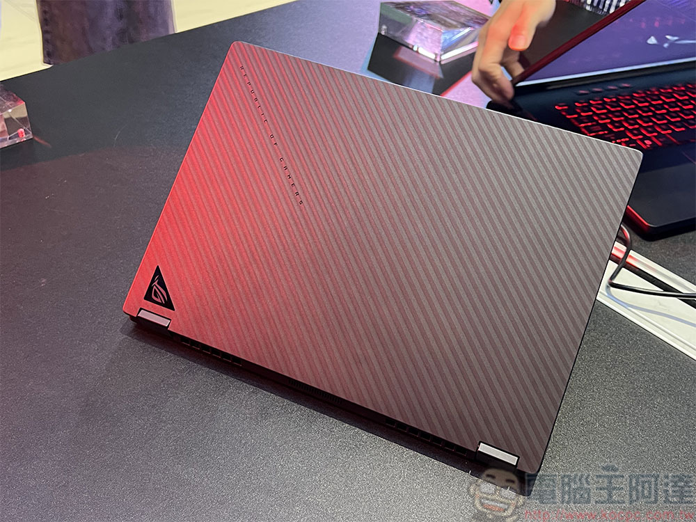 CES 2023 ROG 系列電競筆電、桌機傾巢而出，玩家戰備一次升級 - 電腦王阿達