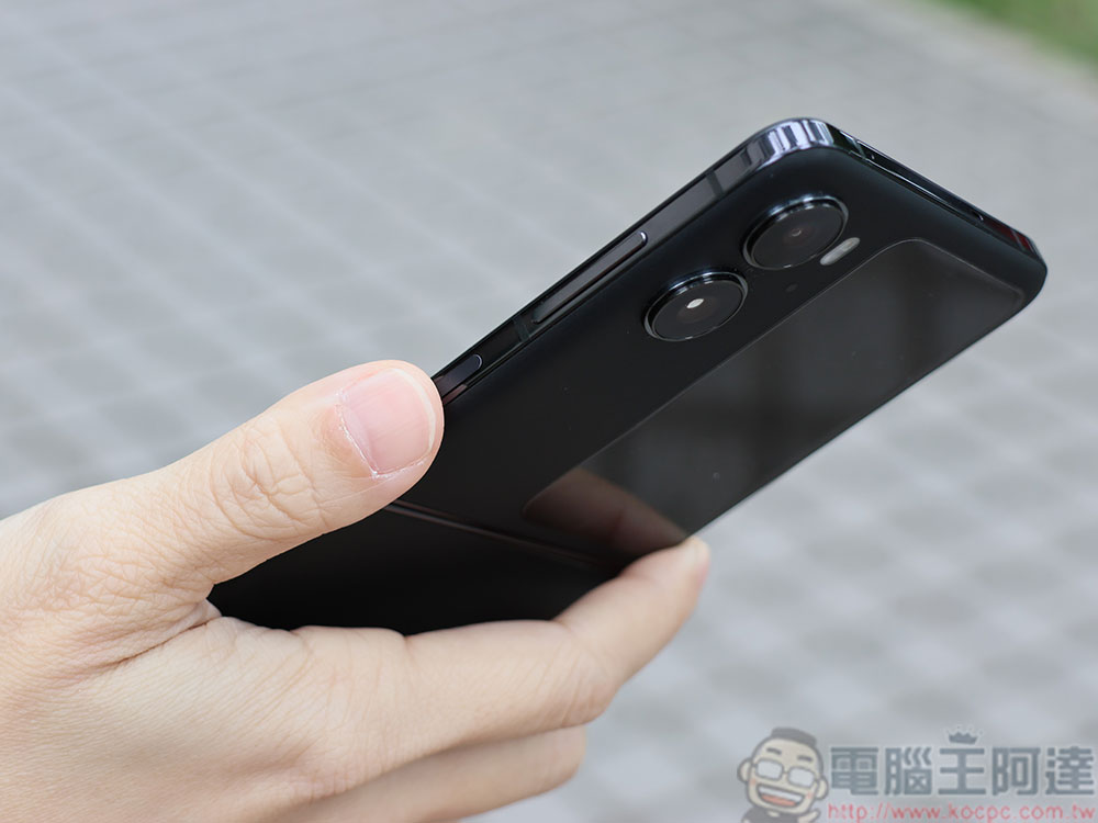 OPPO Find N2 Flip 實測、實拍：精巧百變大電量，體現你的時尚「摺」學 - 電腦王阿達