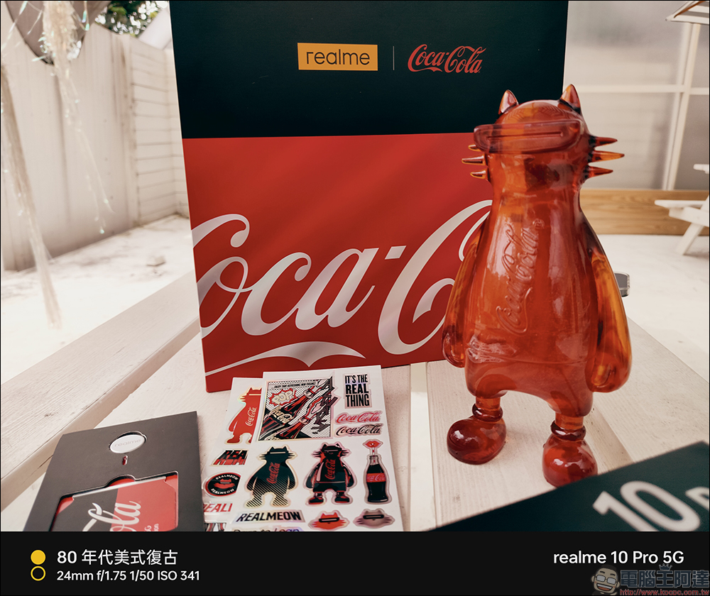 最受歡迎快樂水！realme 10 Pro 可口可樂聯名限定版 Coca-Cola Edition 動眼看， realmeow 限定公仔同步亮相！ - 電腦王阿達