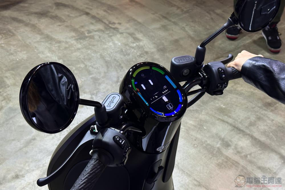 Gogoro 多車款直降最高 7,180 元！Delight TCS 全黑化新色 + 配備升級也降價！ - 電腦王阿達