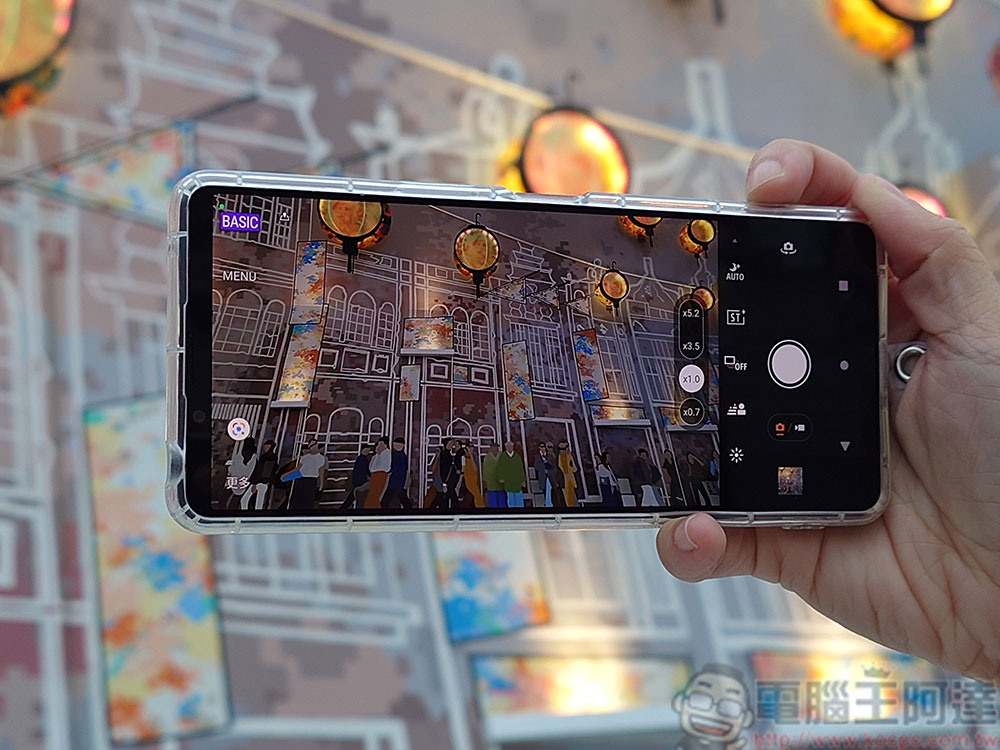 Sony 打造「Xperia 1 V 超感光巴士」，邀請索粉同行探索台北亮點 - 電腦王阿達