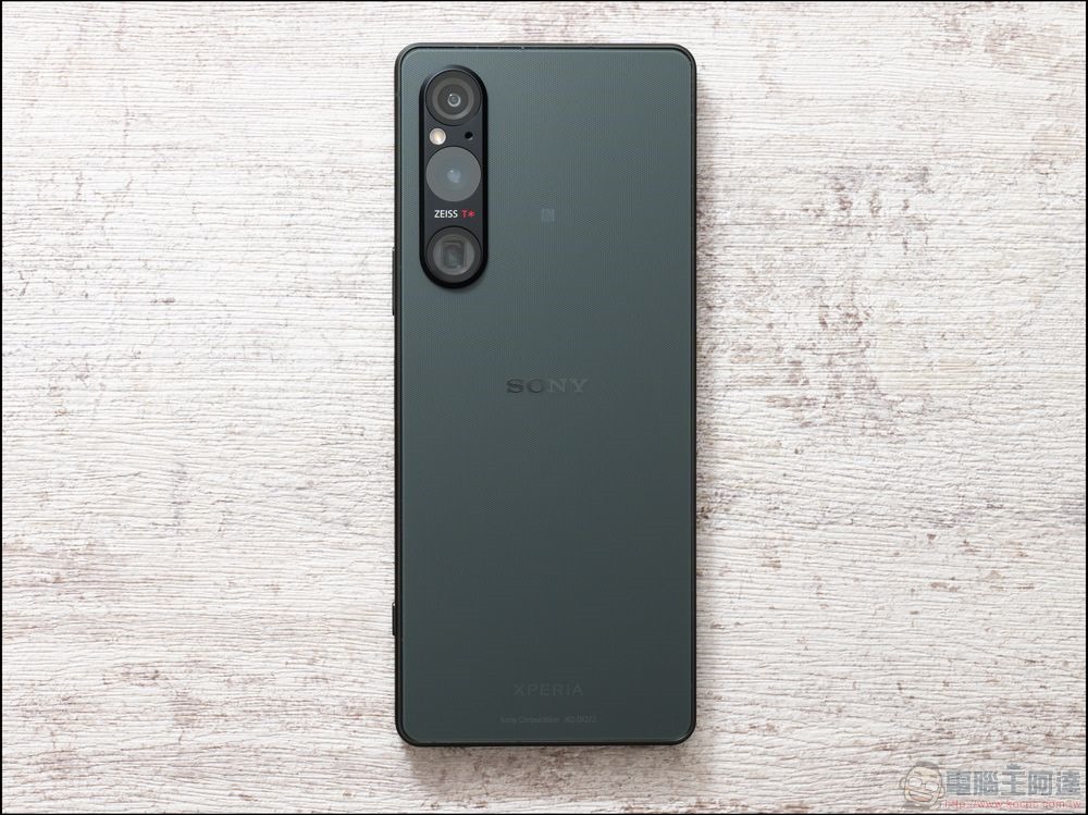 Xperia1V開箱 _ 02