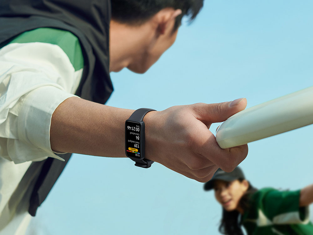 時尚與效能兼具的 HUAWEI Band 8 在台推出，更輕薄、更簡潔、更舒適 - 電腦王阿達