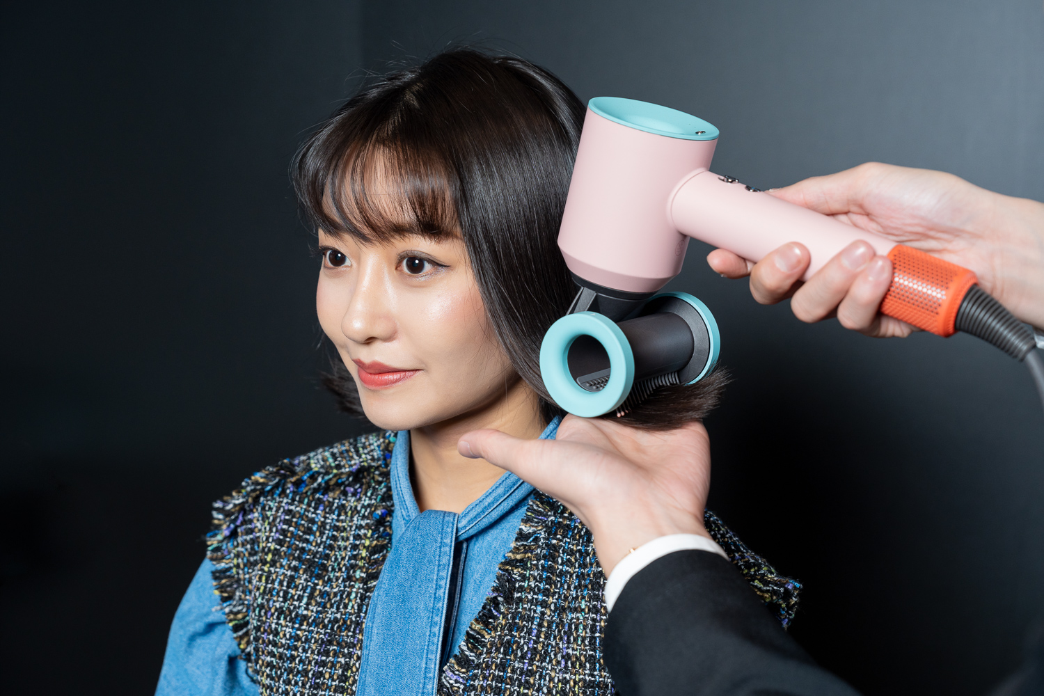 Dyson Supersonic™ 吹風機全新限定炫彩粉霧拼色搶眼登場 粉嫩復古配色擊中女人心 - 電腦王阿達