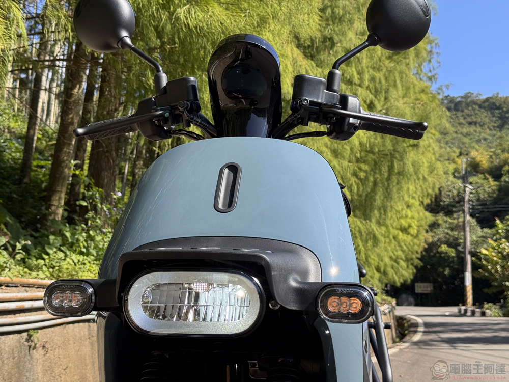 跨出新格局 Gogoro CrossOver 跨界二輪電車試駕體驗 - 電腦王阿達