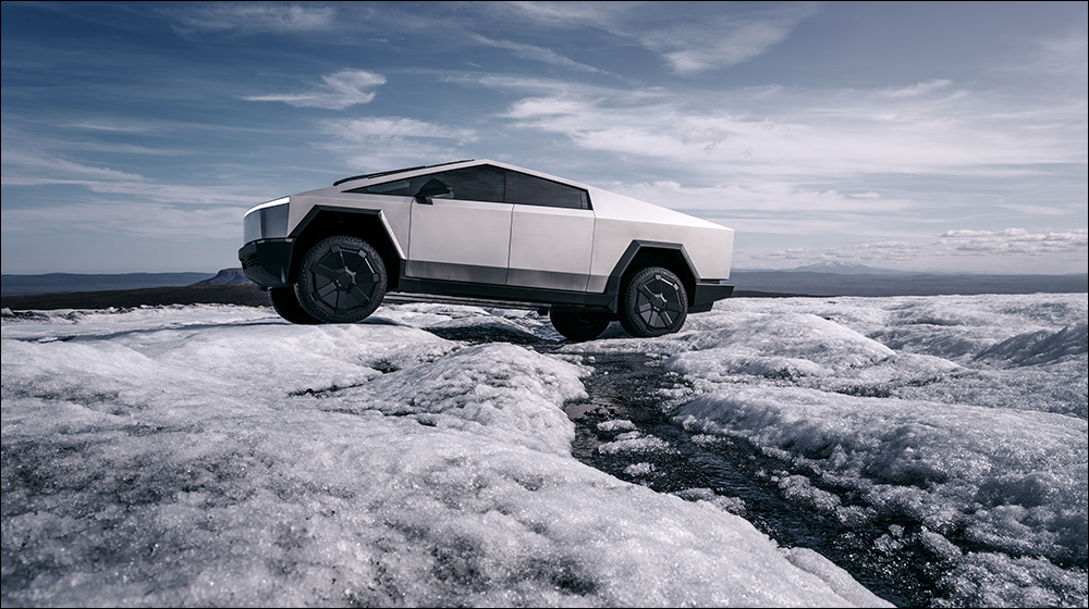 特斯拉 Tesla Cybertruck 全球首撞？與 Toyota 神 A 對撞，雙方駕駛皆輕傷 - 電腦王阿達