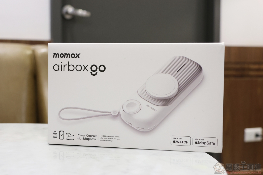 momax 三合一無線充電行動電源，iPhone、Apple Watch、AirPods 一次充好 - 電腦王阿達