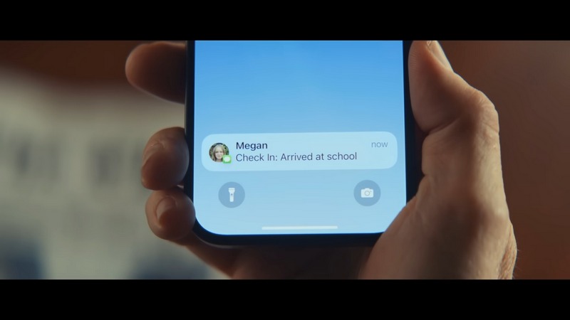 蘋果 iOS 17 新功能「平安通報 Check in 」，可以向家人、情人、朋友報備平安 - 電腦王阿達
